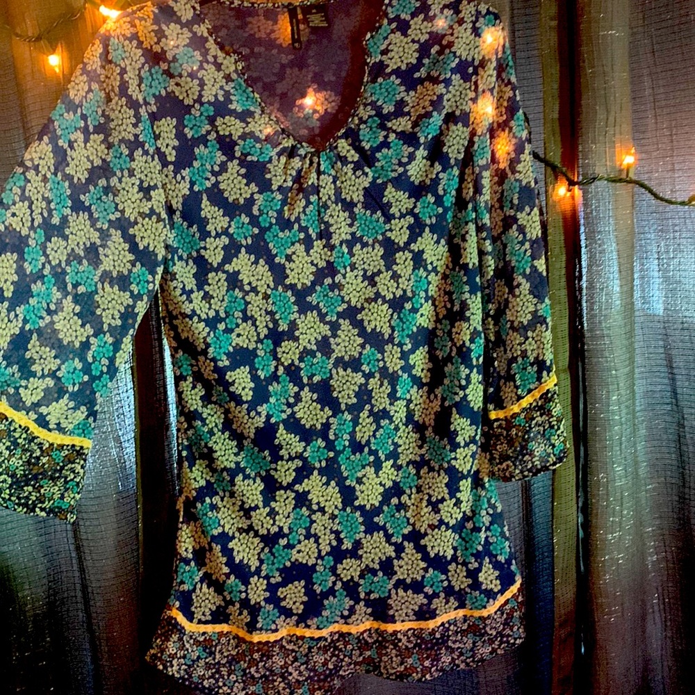 New direction long shirt